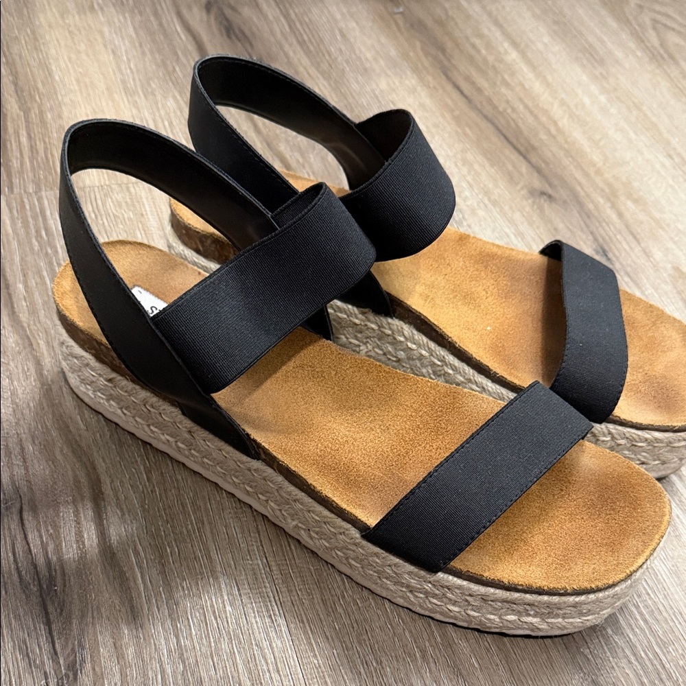 Steve Madden Black Elastic Espadrille Platform Sandals